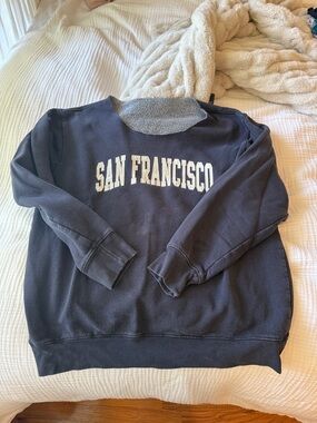 Brandy Melville crewneck